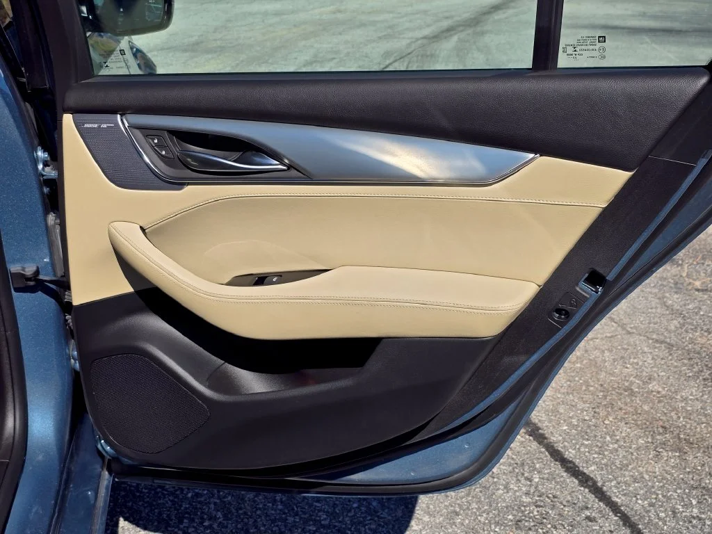 Used 2023 Black Cadillac Luxury image 47