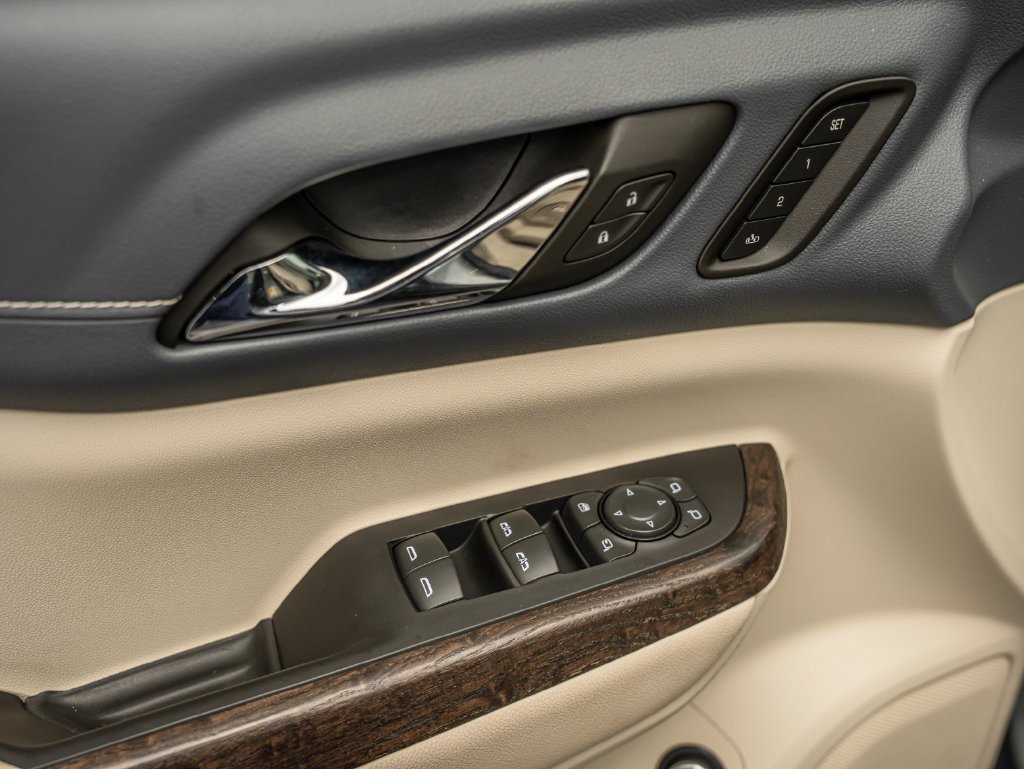 Used 2023 Sterling Metallic GMC Denali image 16