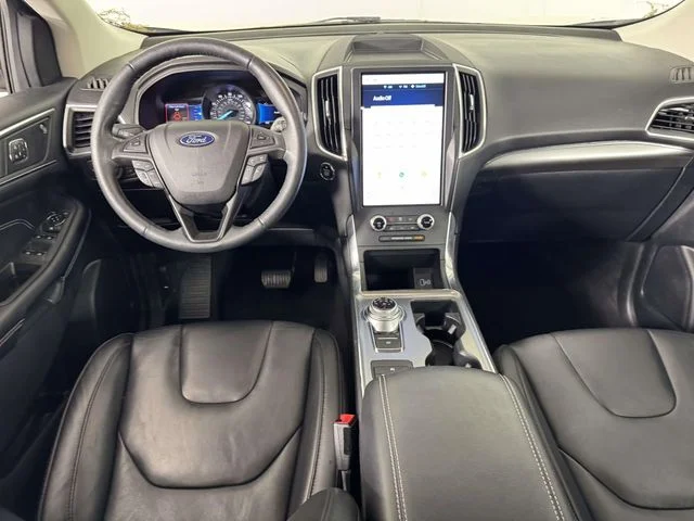 Used 2022 White Ford Titanium image 5