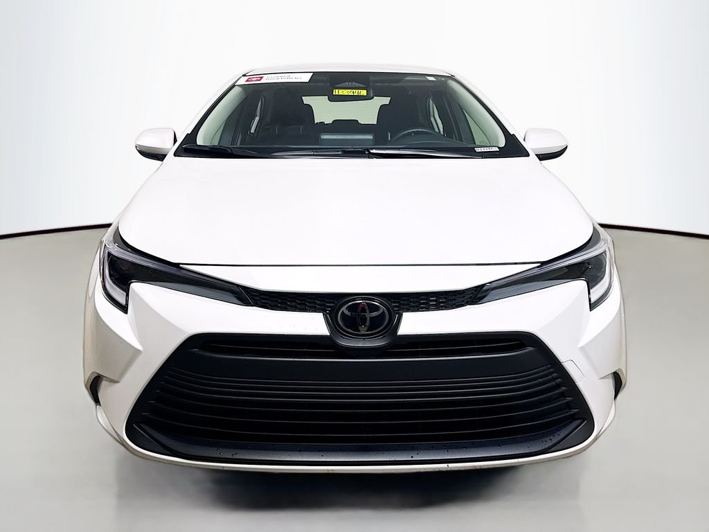 Used 2026 Wind Chill Pearl Toyota Hybrid LE image 2