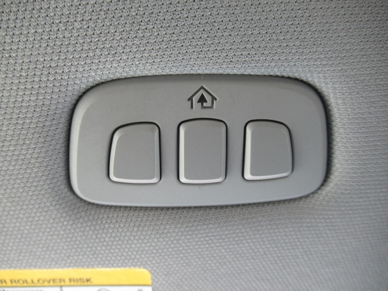 Used 2023 Red Ford Lariat image 31
