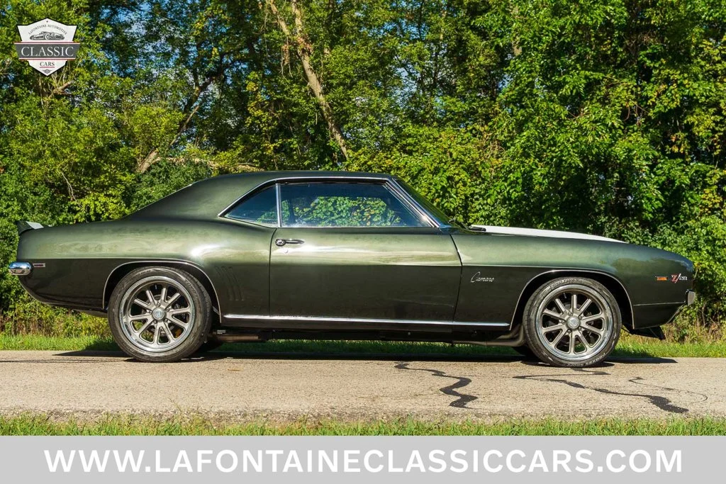 Used 1969 Green Chevrolet Z28 image 21