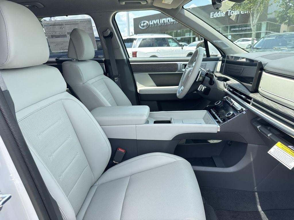 New 2026 White Hyundai Limited FWD image 27