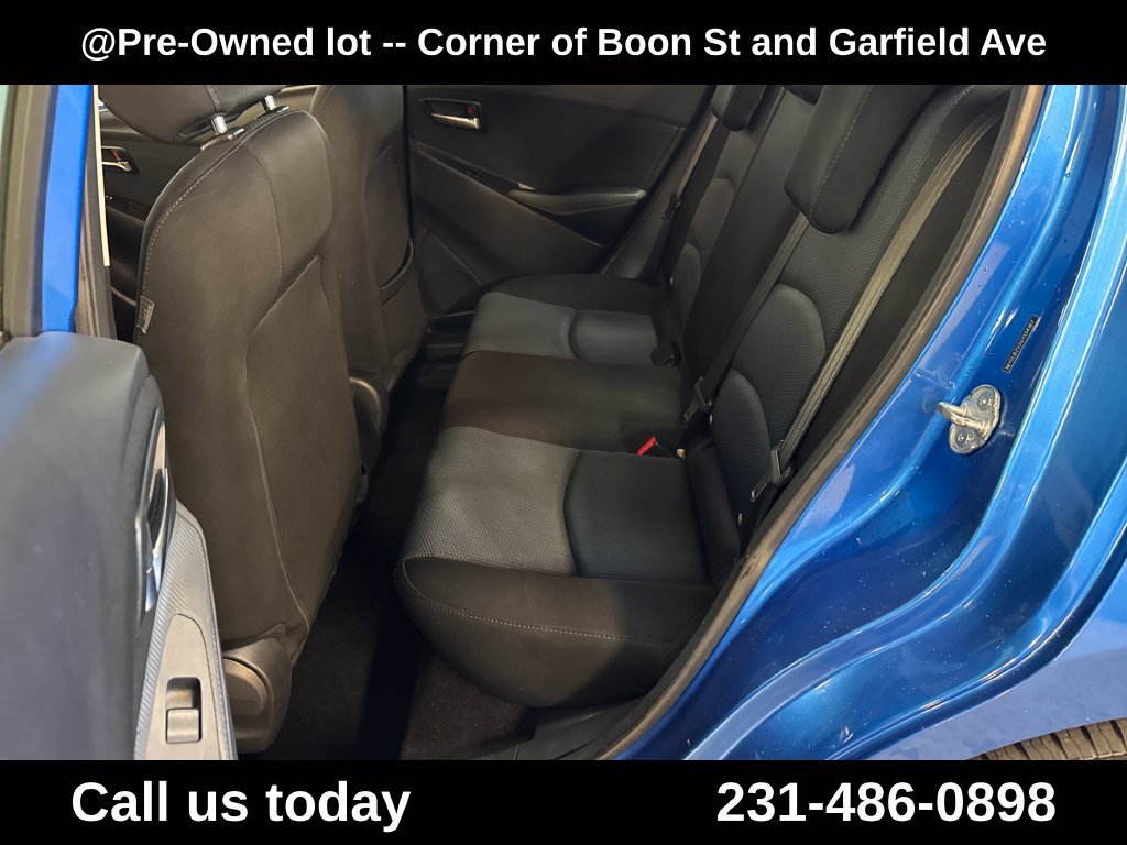 Used 2016 Blue Scion Base image 27