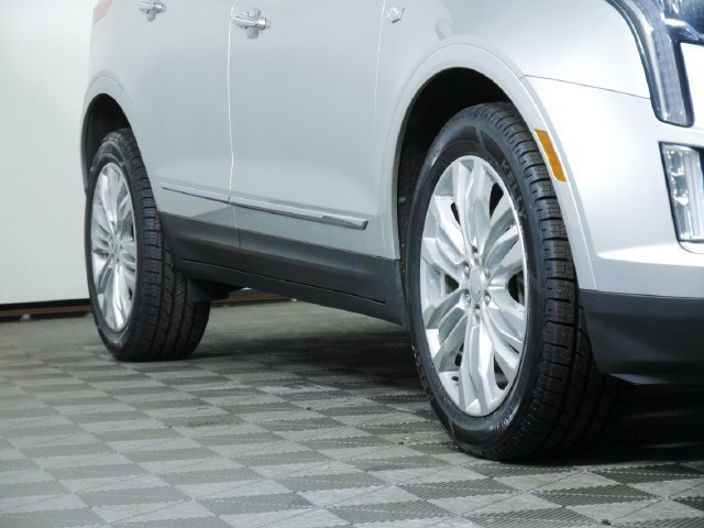 Certified 2019 Cadillac XT5 Premium Luxury with VIN 1GYKNFRSXKZ135268 for sale in Shakopee, Minnesota