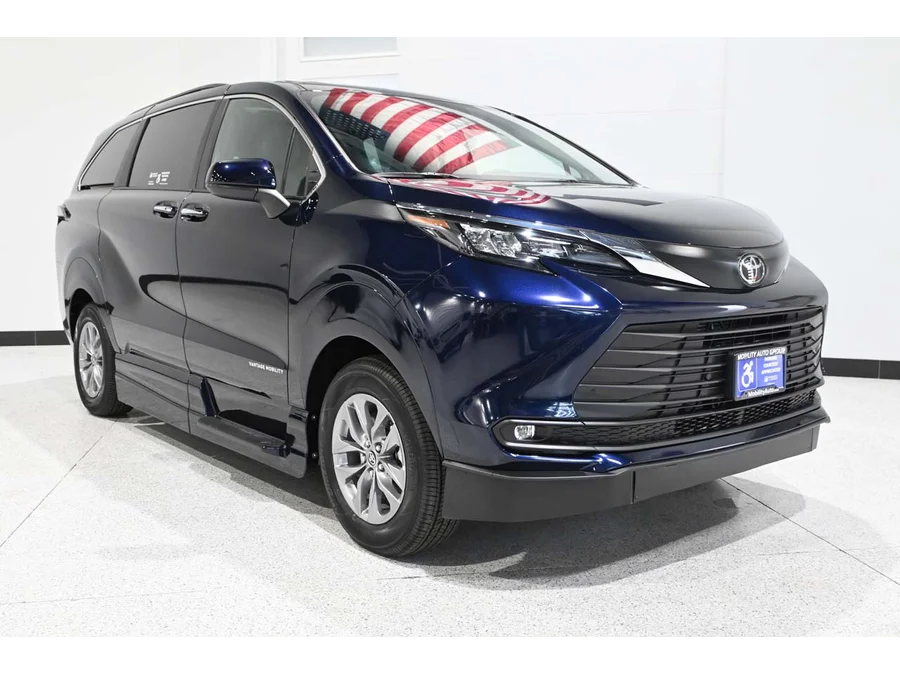 New 2026 BLUE Toyota XLE+ AWD Mobility Handicap Van image 3
