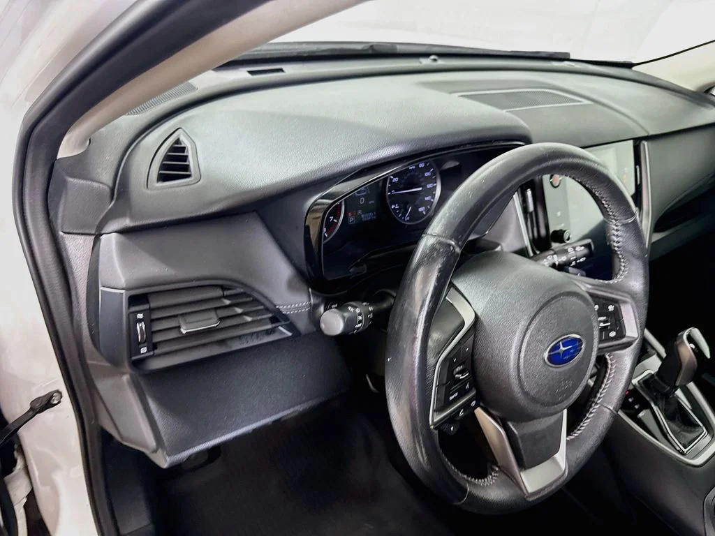 Used 2022 Crystal White Pearl Subaru Premium image 10