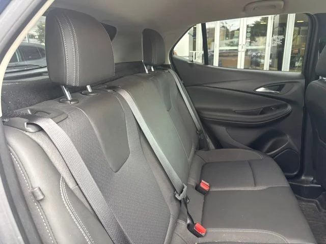 Used 2023 Blue Buick Preferred image 18