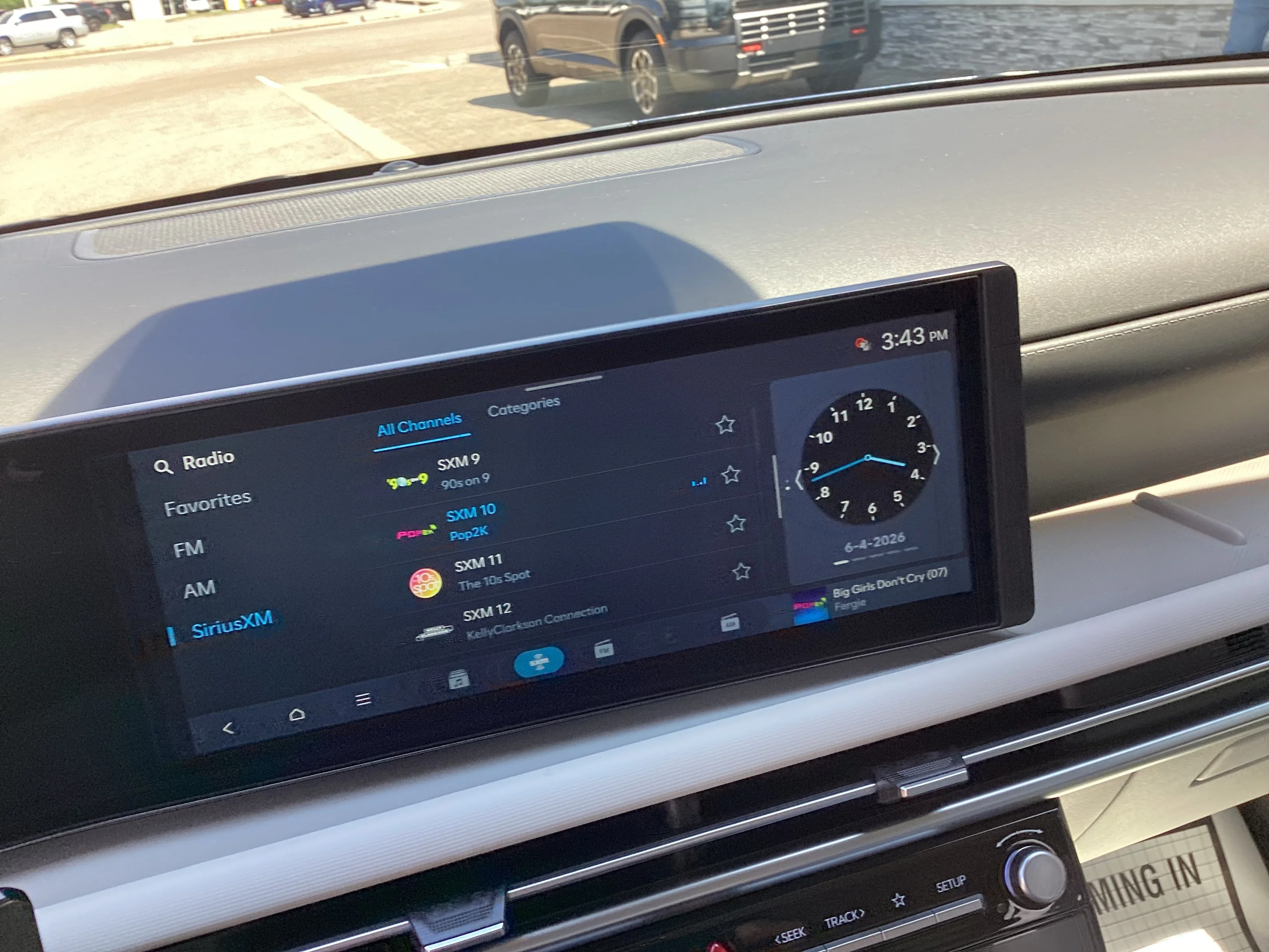 New 2026 Atlantis Blue Hyundai SEL image 15