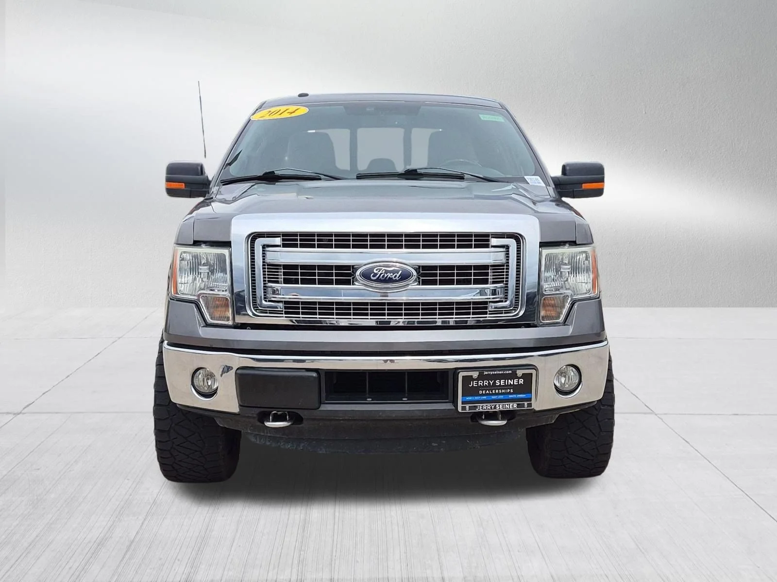 Used 2014 Sterling Gray Metallic Ford XLT image 8