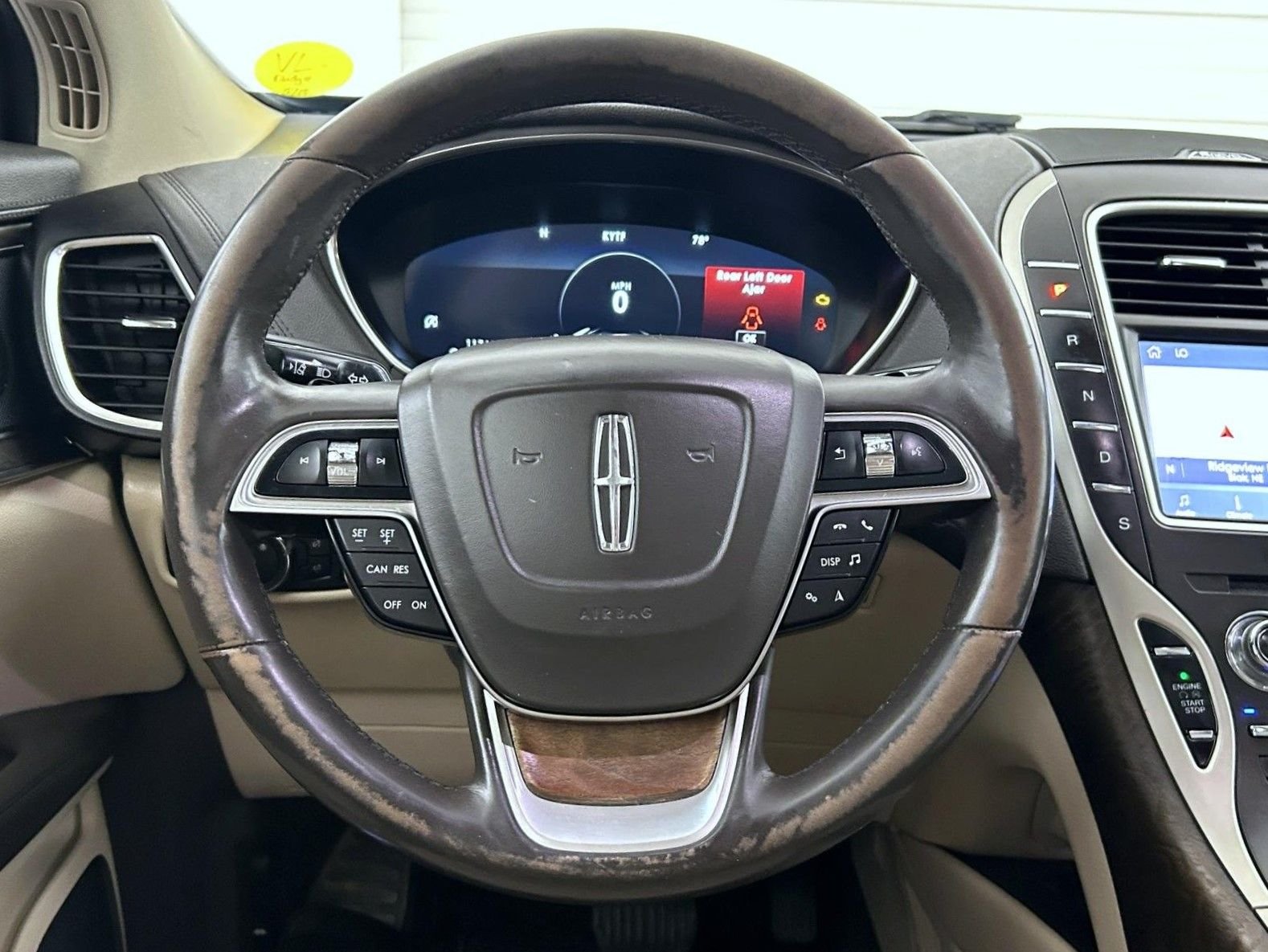 Used 2020 Blue Lincoln Reserve image 11