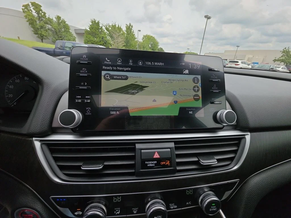2021 Honda Accord Touring - Photo 9