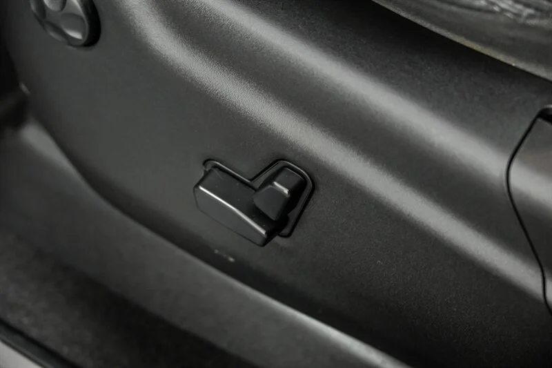 Used 2019 Velvet Red Pearl Coat Jeep SRT image 22