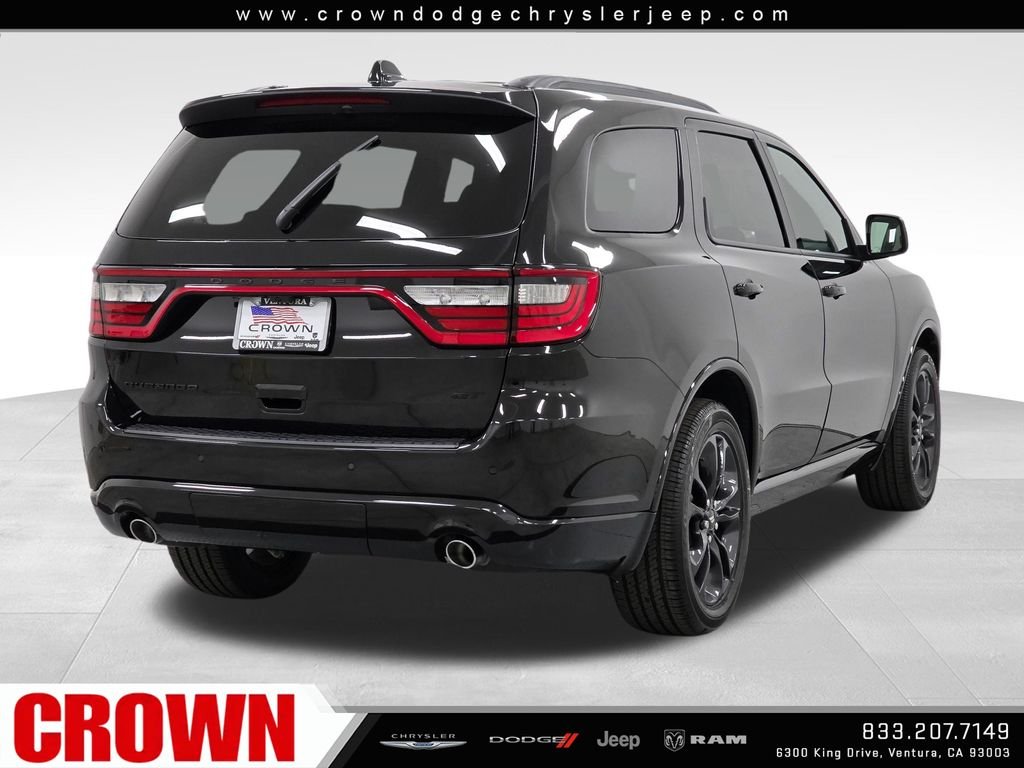 New 2026 Diamond Black Clear-Coat Exterior Paint Dodge GT image 5