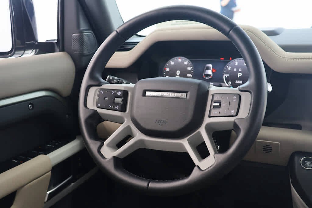 Certified Used 2024 GREEN Land Rover SE image 10