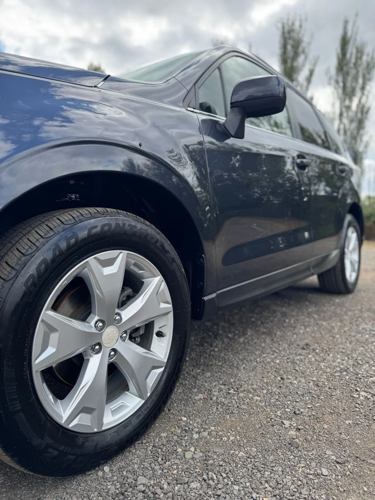 Used 2014 Gray Subaru 2.5i Limited image 42