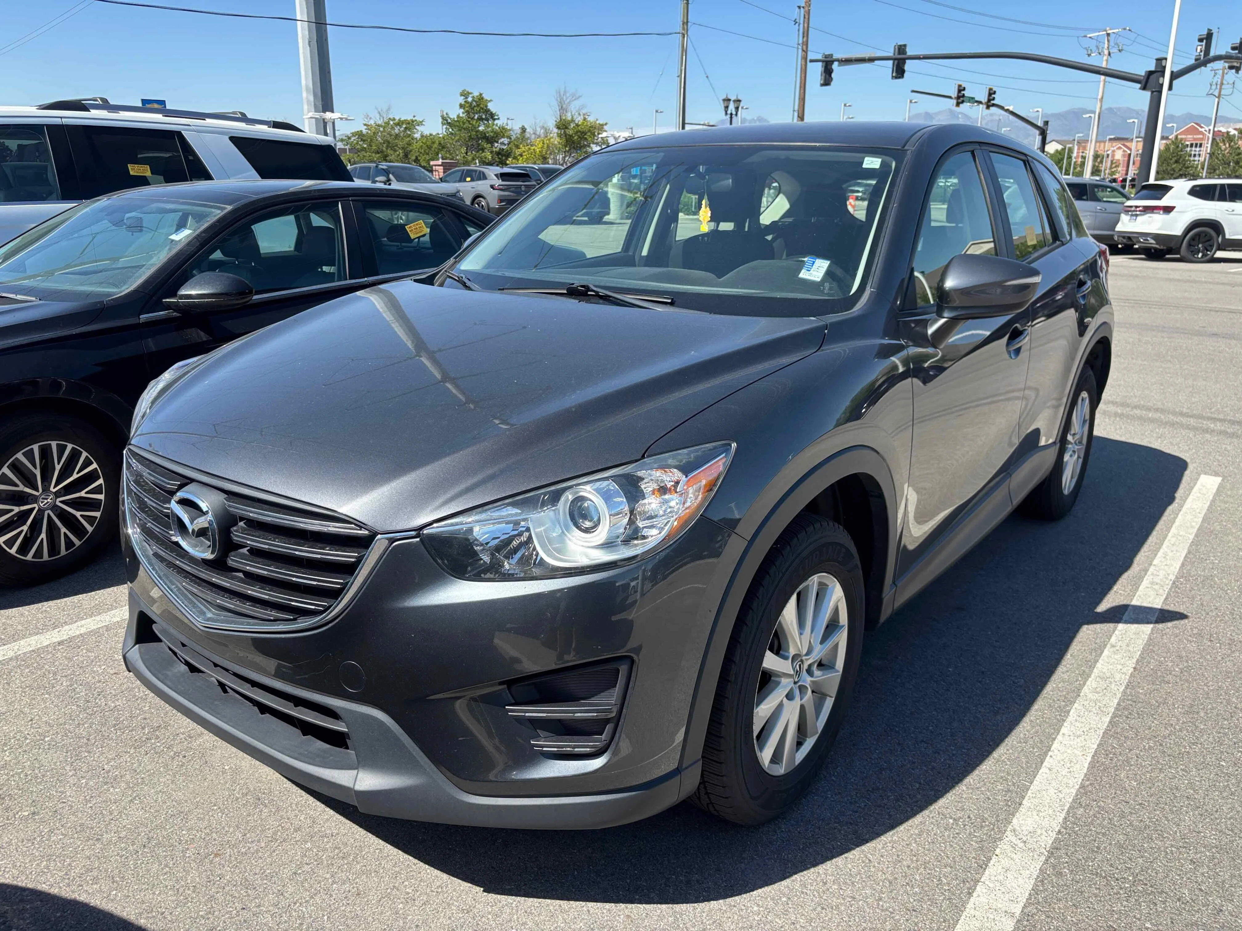 Used 2016 Meteor Gray Mica Mazda Sport image 2