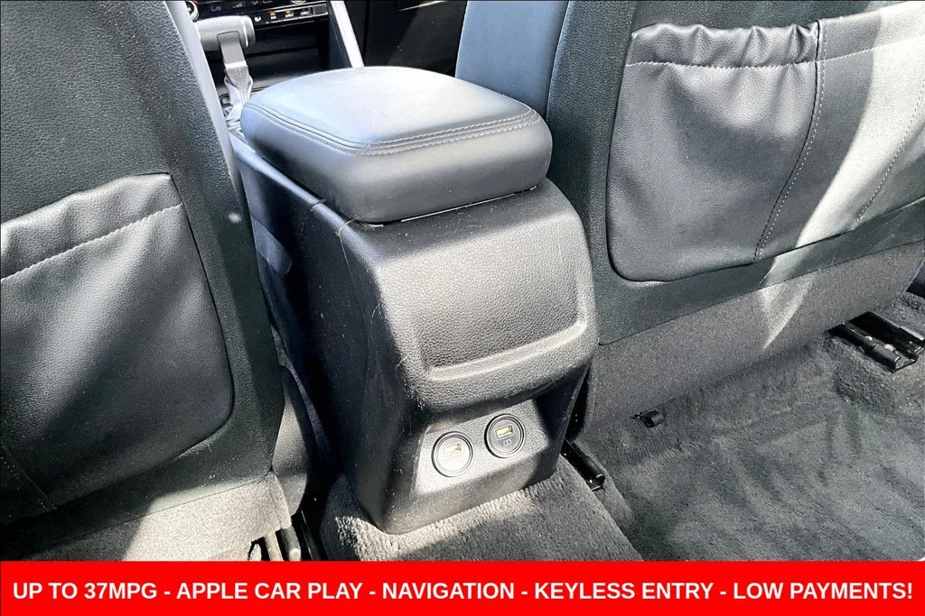 Used 2023 Gray Kia GT-Line image 10