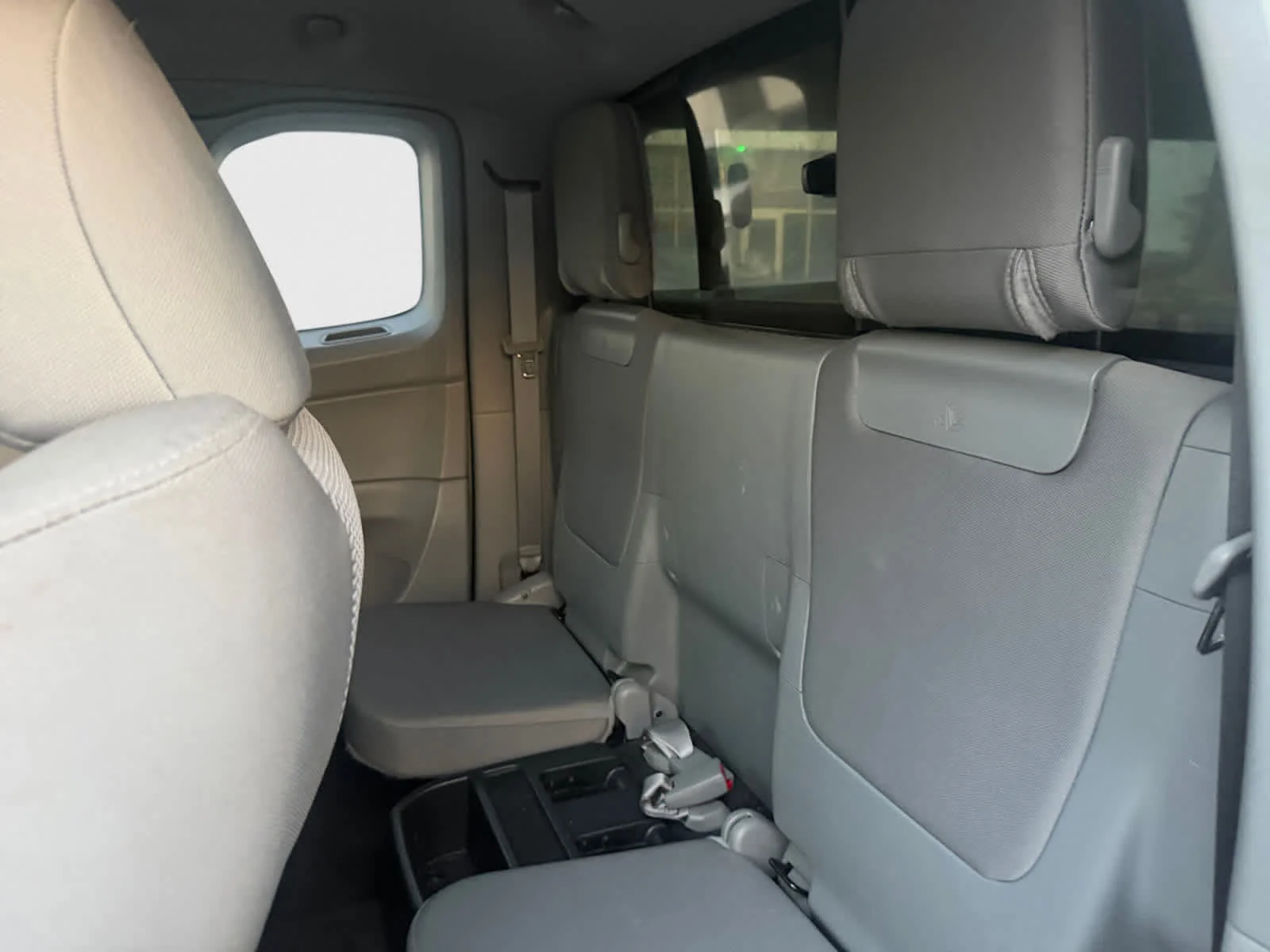 Used 2013 Magnetic Gray Metallic Toyota  image 20