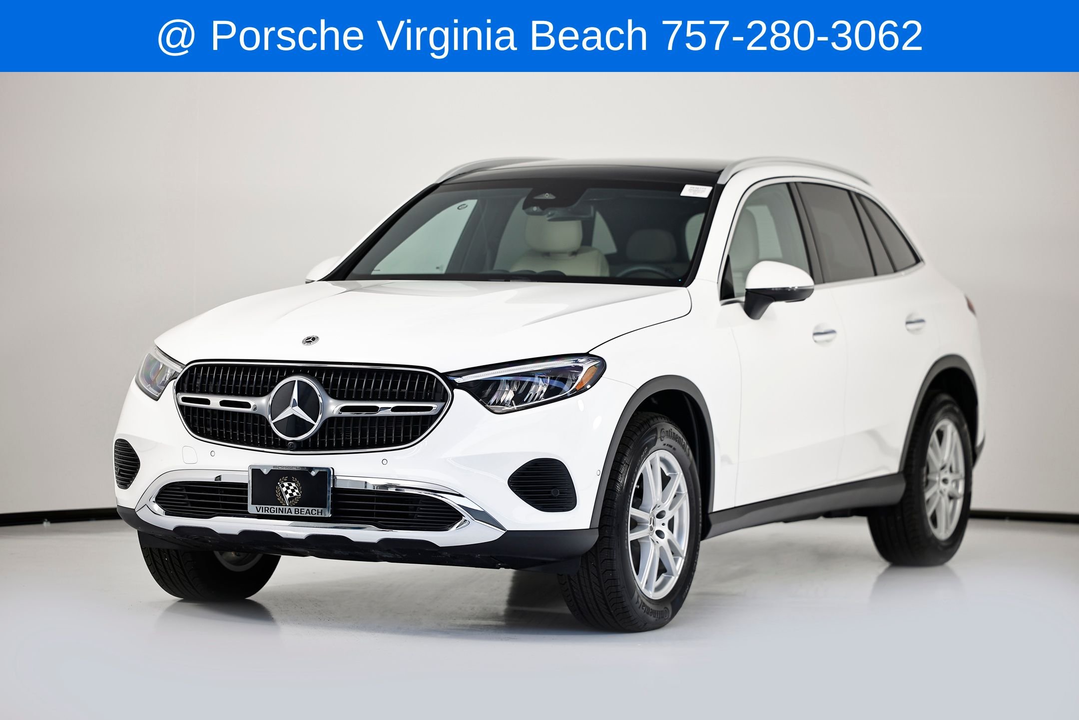 Used 2025 White Mercedes-Benz GLC 300 image 1