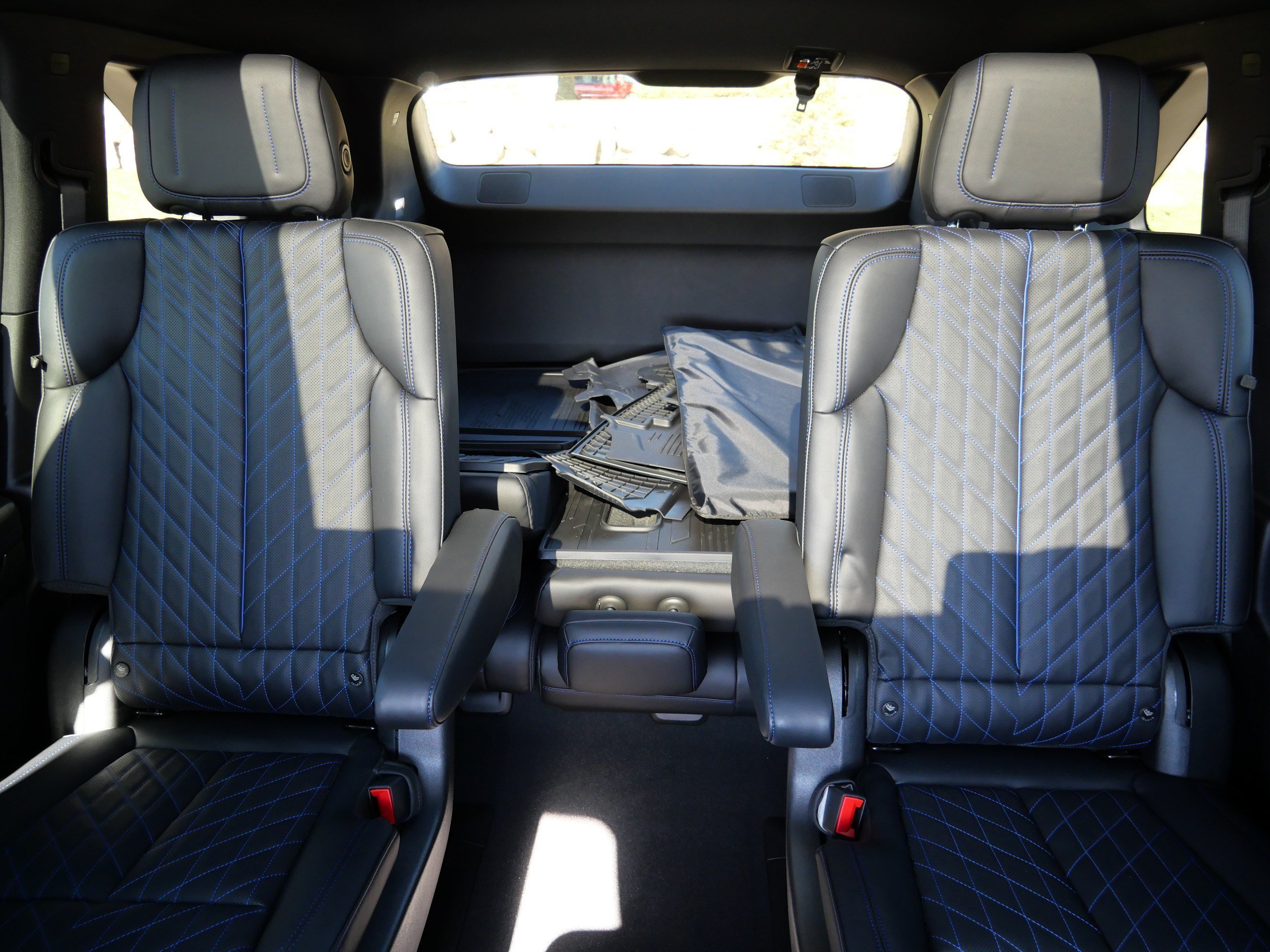 2026 Cadillac Escalade IQ Luxury - Photo 11
