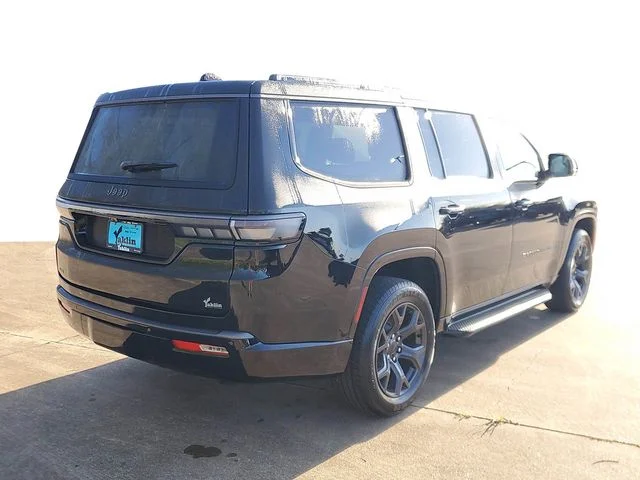 New 2026 High Gloss Black Exterior Paint Jeep Limited image 4