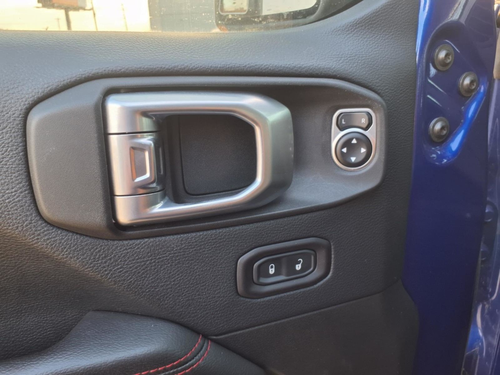 2018 Jeep Wrangler Unlimited photo 18 of 27