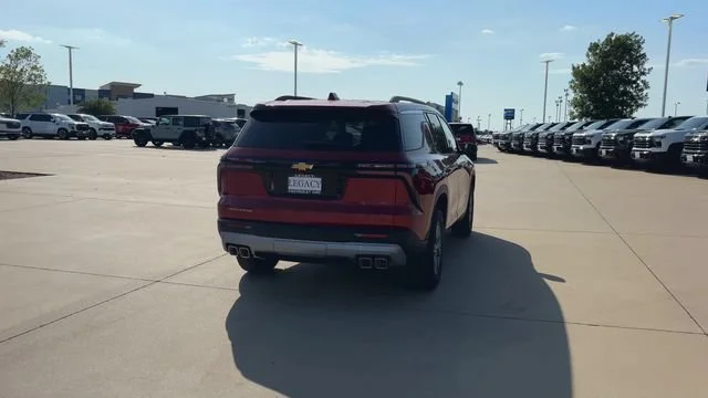 2026 Chevrolet Traverse LT - Photo 8