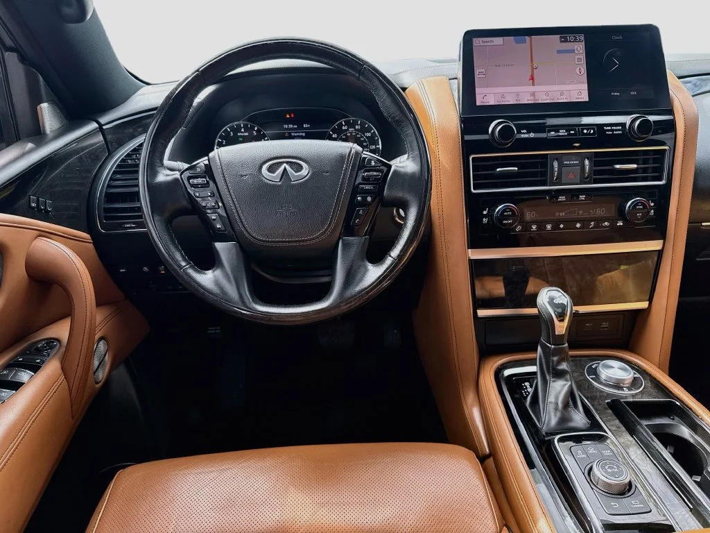 Certified Used 2024 White INFINITI Sensory image 25