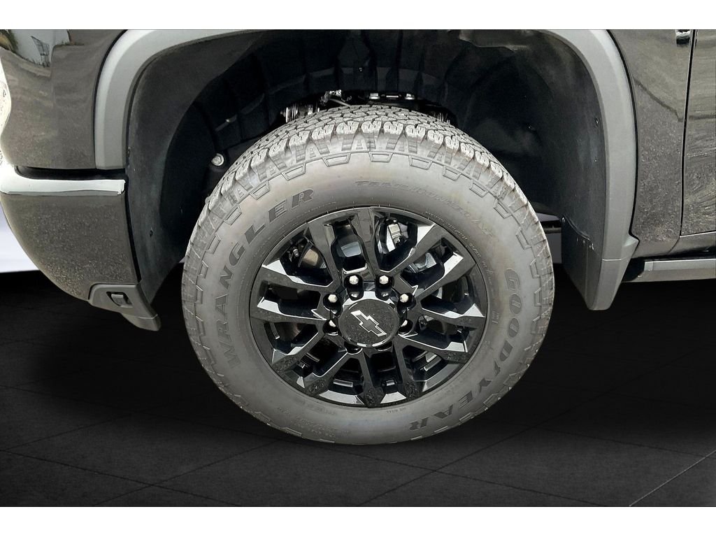 2026 Chevrolet Silverado 3500 HD High Country - Photo 11