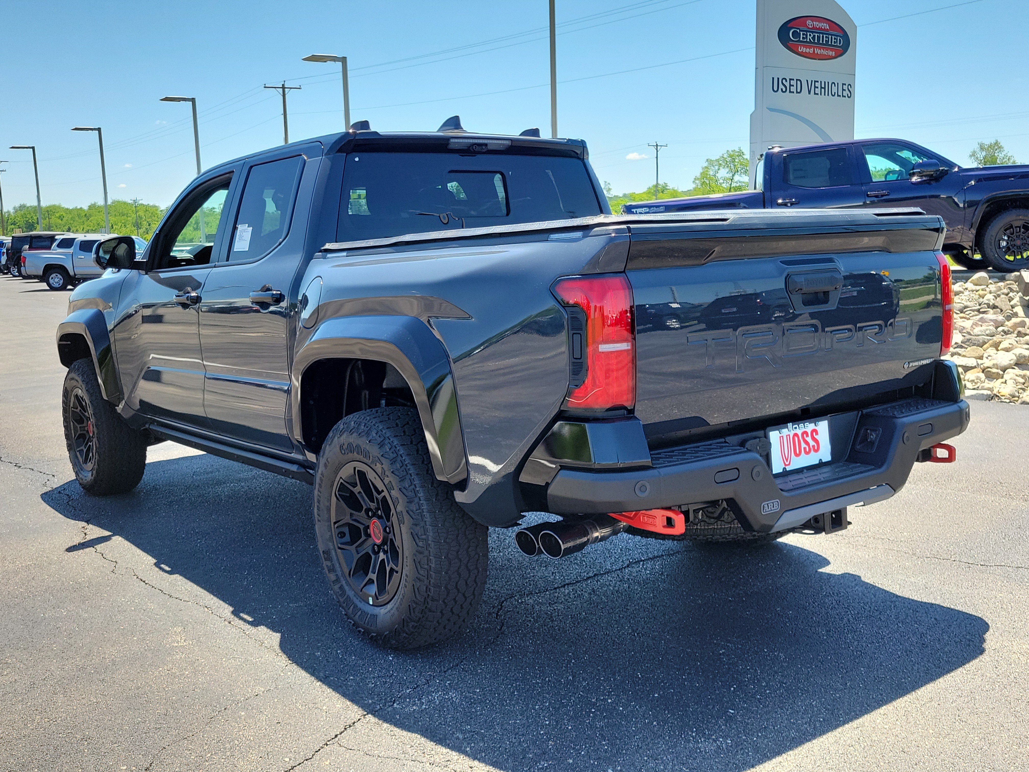 2026 Toyota Tacoma TRD Pro - Photo 33