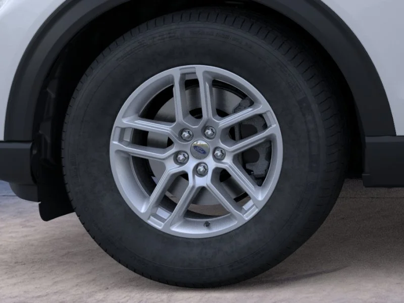 New 2026 Space White Metallic Ford Active image 42