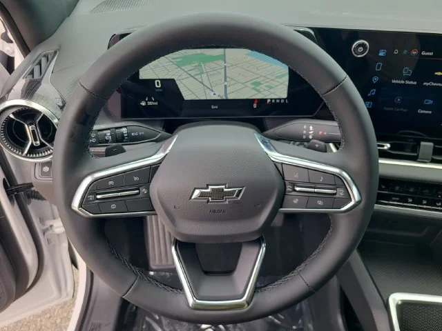 New 2027 Summit White Chevrolet LT image 26