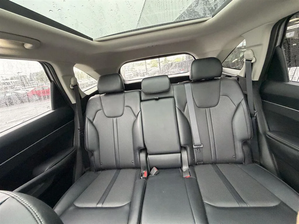 Used 2021 Sparkling Silver Kia S image 25
