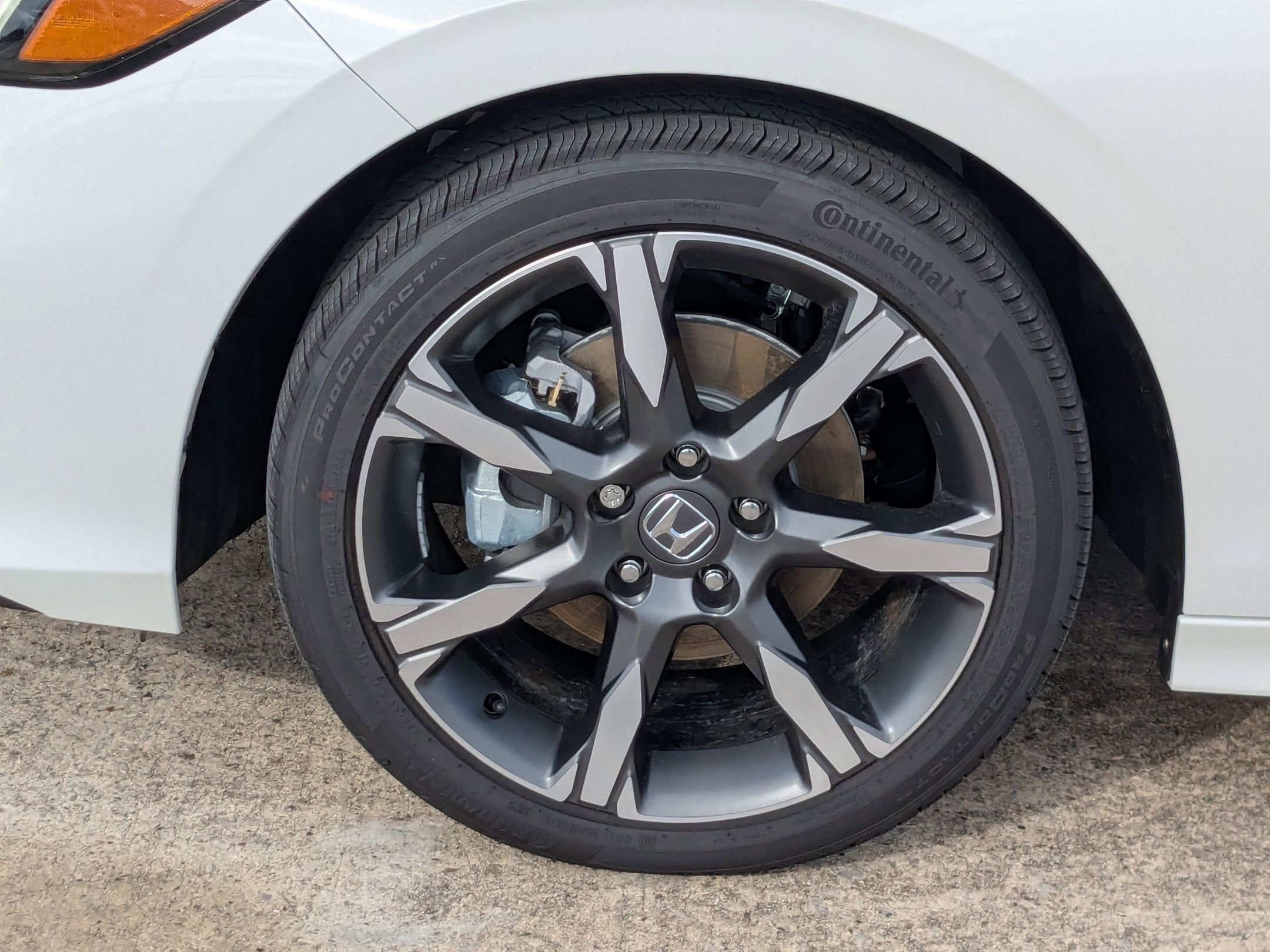 2025 Honda Civic Sport Touring - Photo 8