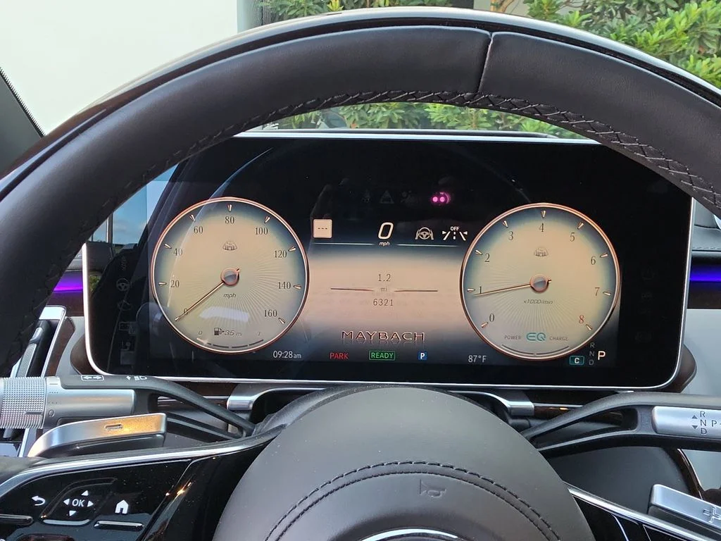 Used 2021 Black Mercedes-Benz Maybach S 580 image 27