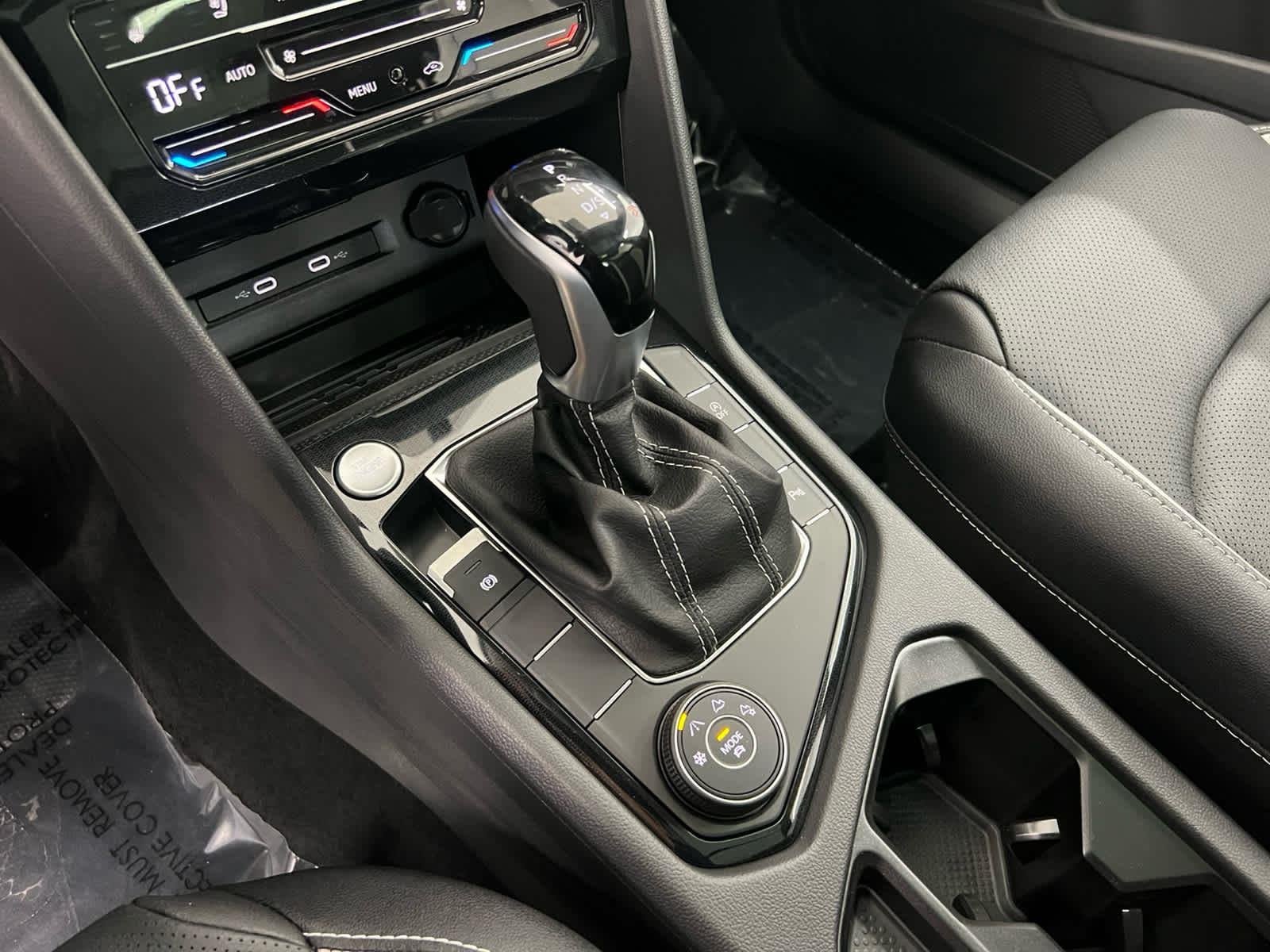 New 2026 Pure White Volkswagen SEL image 19
