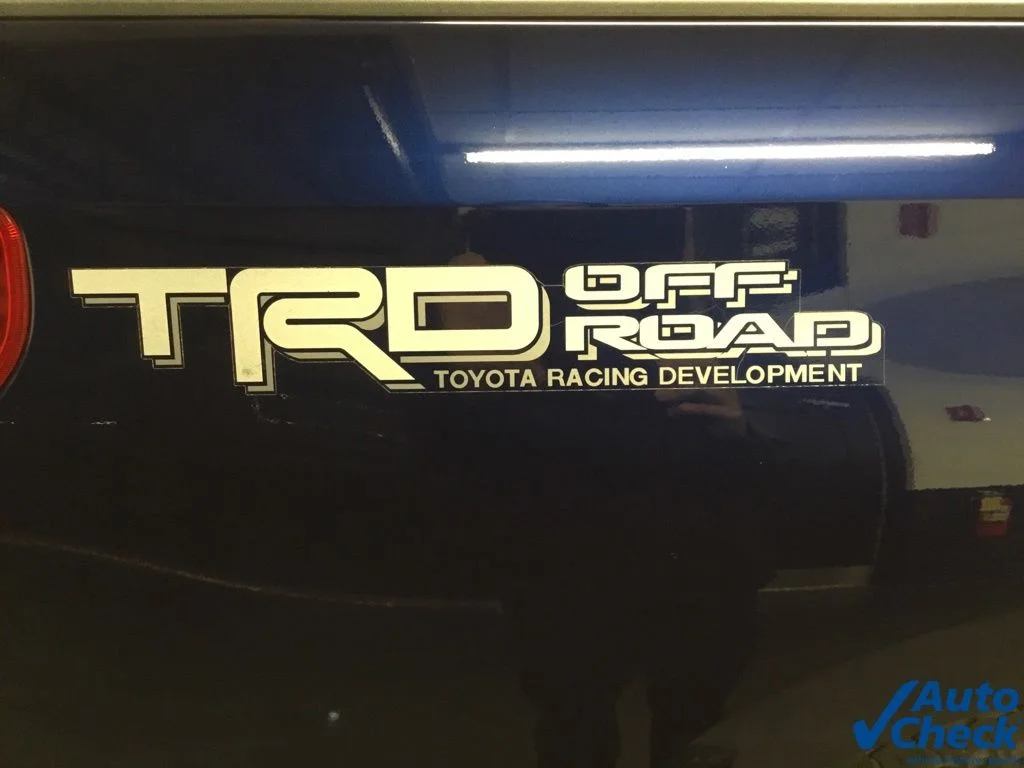 Used 2010 Blue Toyota Limited image 20
