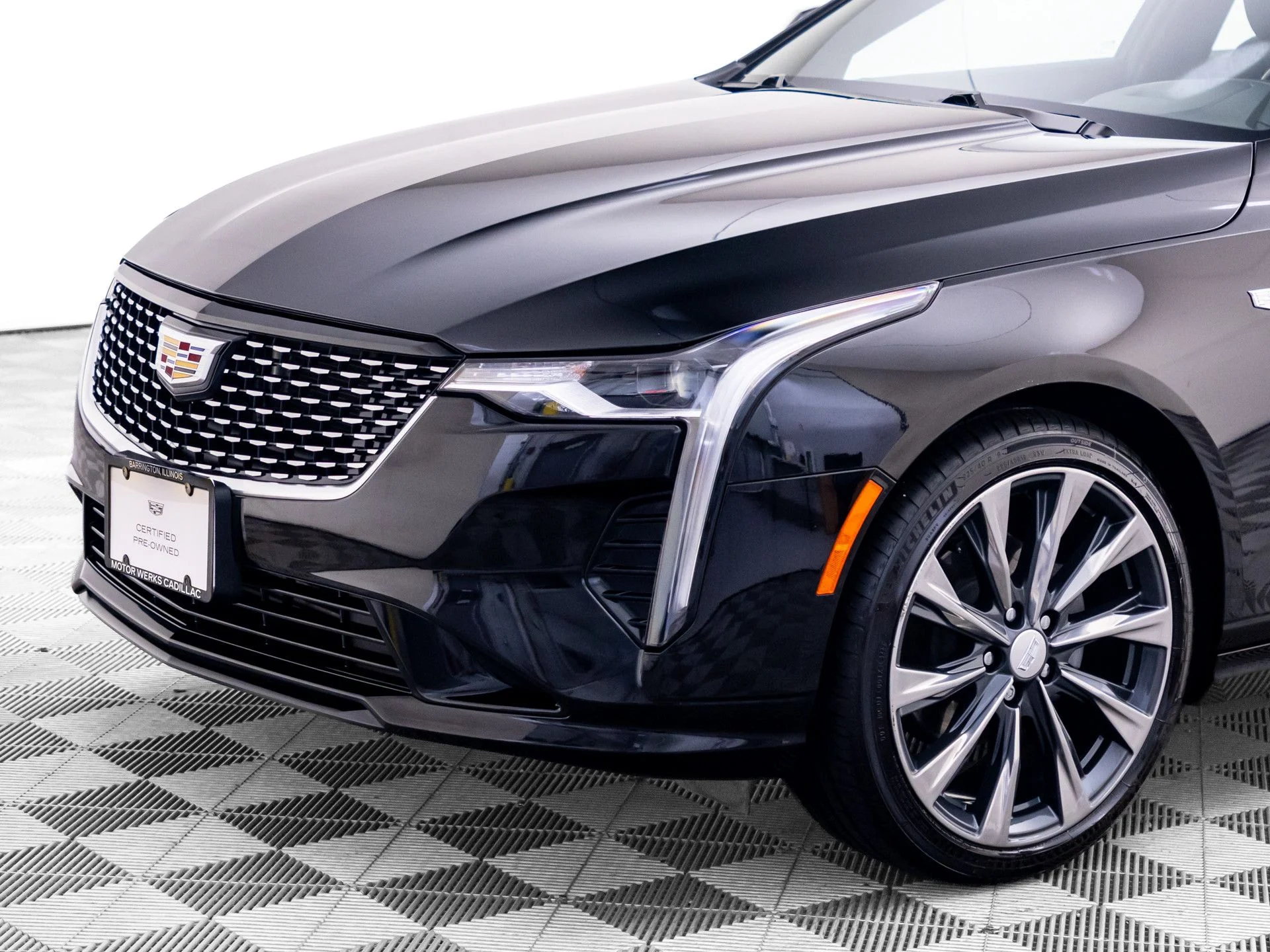 Used 2024 Black Cadillac Luxury image 37