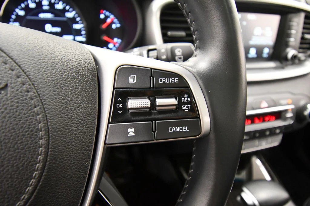 Certified Used 2020 White Kia EX image 22