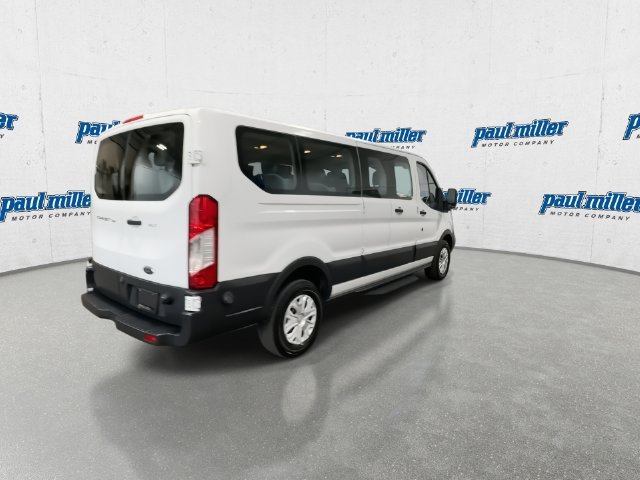 Used 2016 White Ford XLT image 11