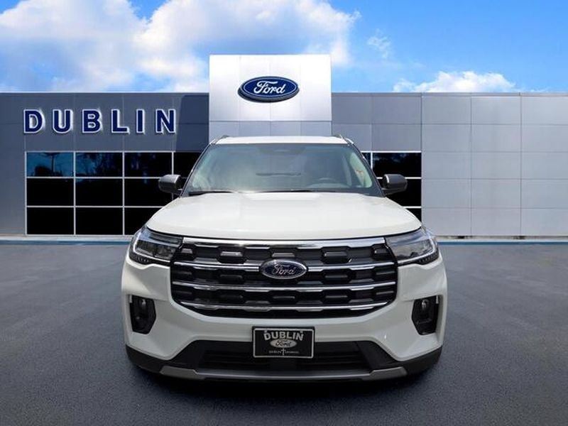 New 2026 Star White Metallic Tri-Coat Ford Active image 2
