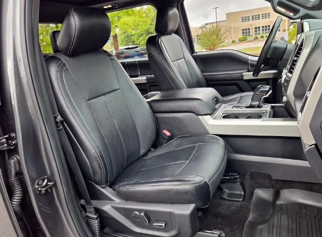 Used 2018 Gray Ford Lariat image 18