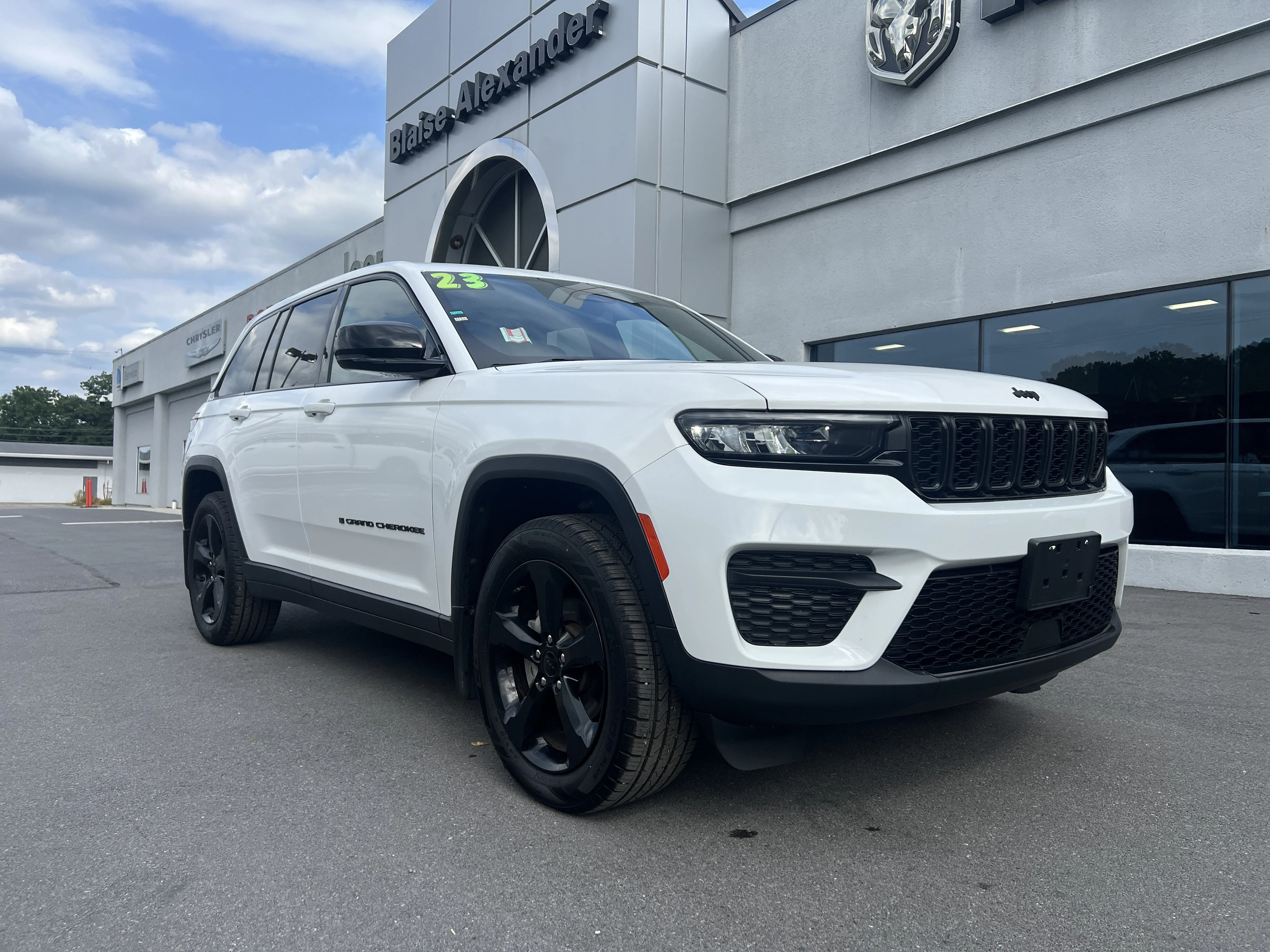 Used 2023 Bright White Clearcoat Jeep Altitude image 1