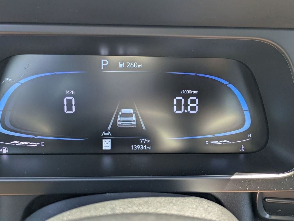 2025 Hyundai Elantra SEL - Photo 19