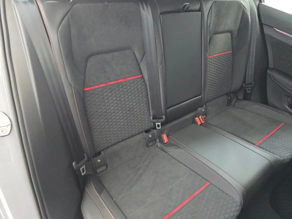 2026 Volkswagen Golf GTI SE - Photo 13