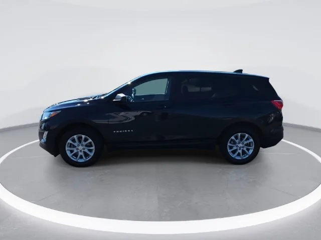 Used 2020 Blue Chevrolet LS image 4
