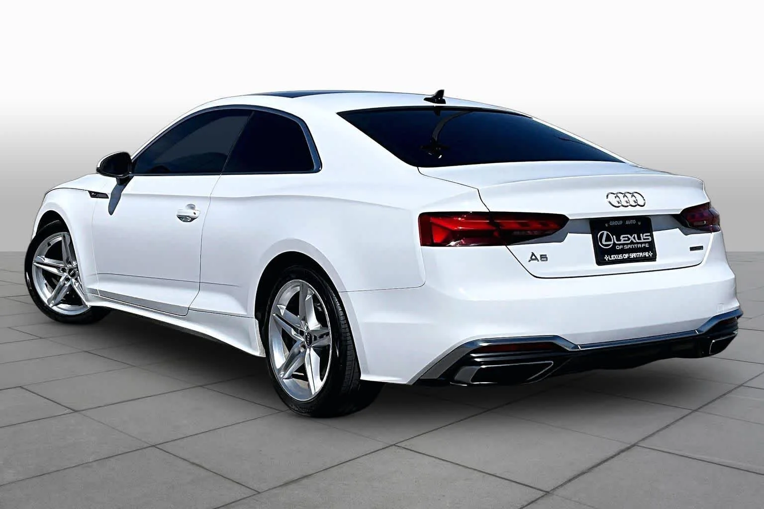 Used 2022 Glacier White Metallic Audi S line Premium image 11