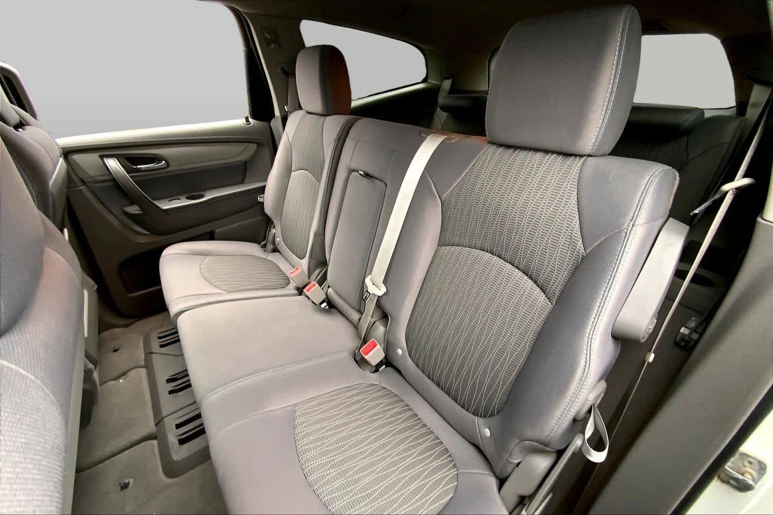 Used 2013  Chevrolet LS image 20