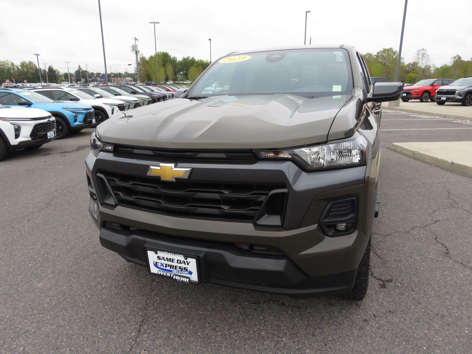 Used 2023 Harvest Bronze Metallic Chevrolet 4WD LT image 11